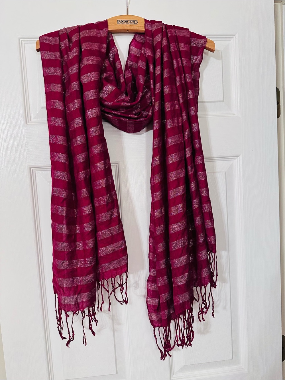 Source Unknown Burgundy and Silver Striped Flowing Lightweight Scarf with Fringe